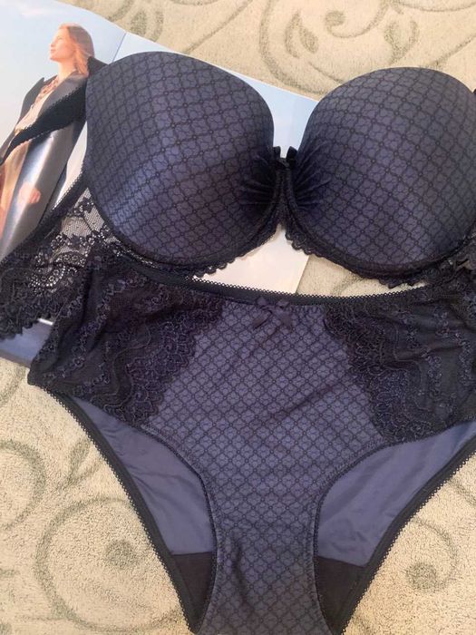 Комплект нижньої білизни від Jasmine 75 (E)