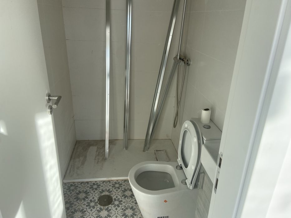Moradia t1  +1 toda temodelada coimbra