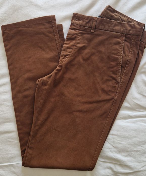 Calças castanhas Massimo Dutti