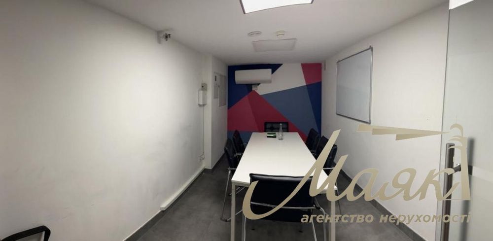 Аренда офиса 385м2 по ул.Саксаганского 70-А, метро Университет.