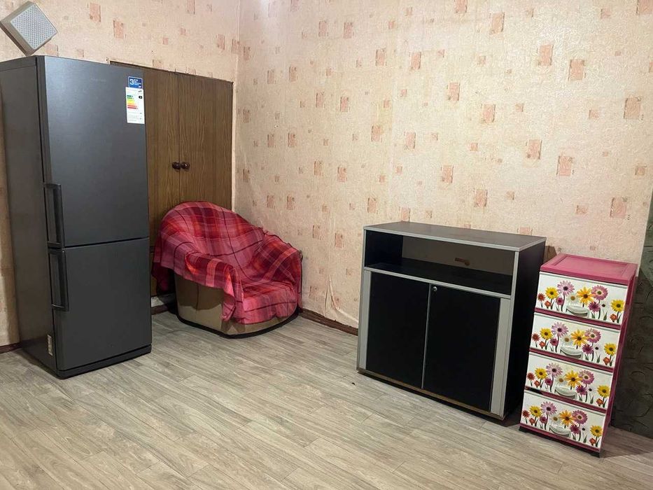 Фасадная квартира на Разумовской, под магазин, офис.