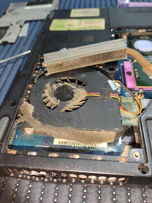 Ремонт Ноутбуків , Рeмонт Комп'ютepів з Гарантією м.Львів