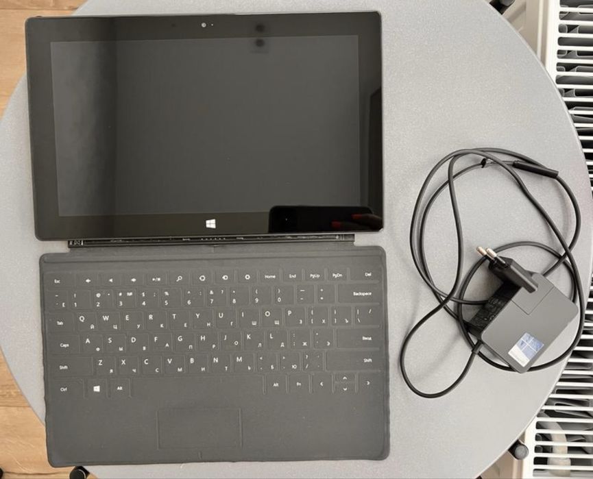 microsoft surface rt - купити планшети - Ціна на OLX.ua