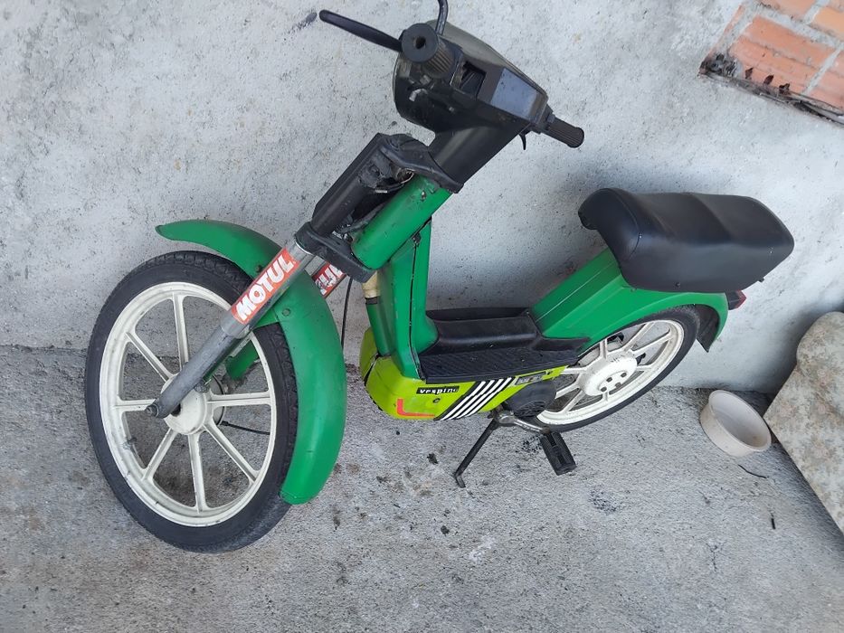 Vendo vespino  em bom estado