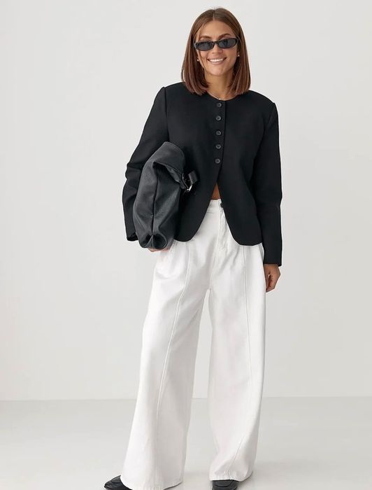 Чорний жіночий  піджак