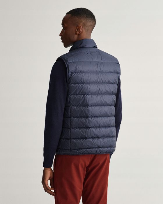Gant 40 L Kamizelka Męska Bezrękawnik Kaczy Puch Light Down D2416