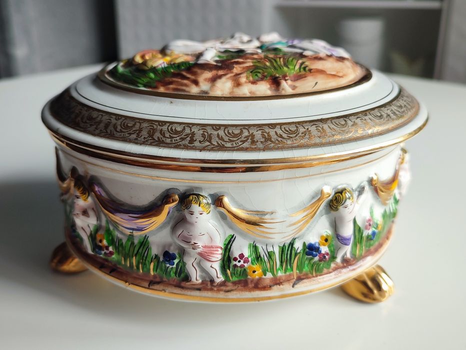 Vendo peça decorativa antiga