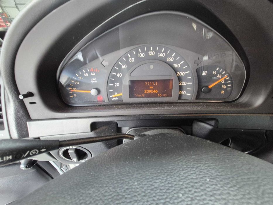 MERCEDES G 270 CDI