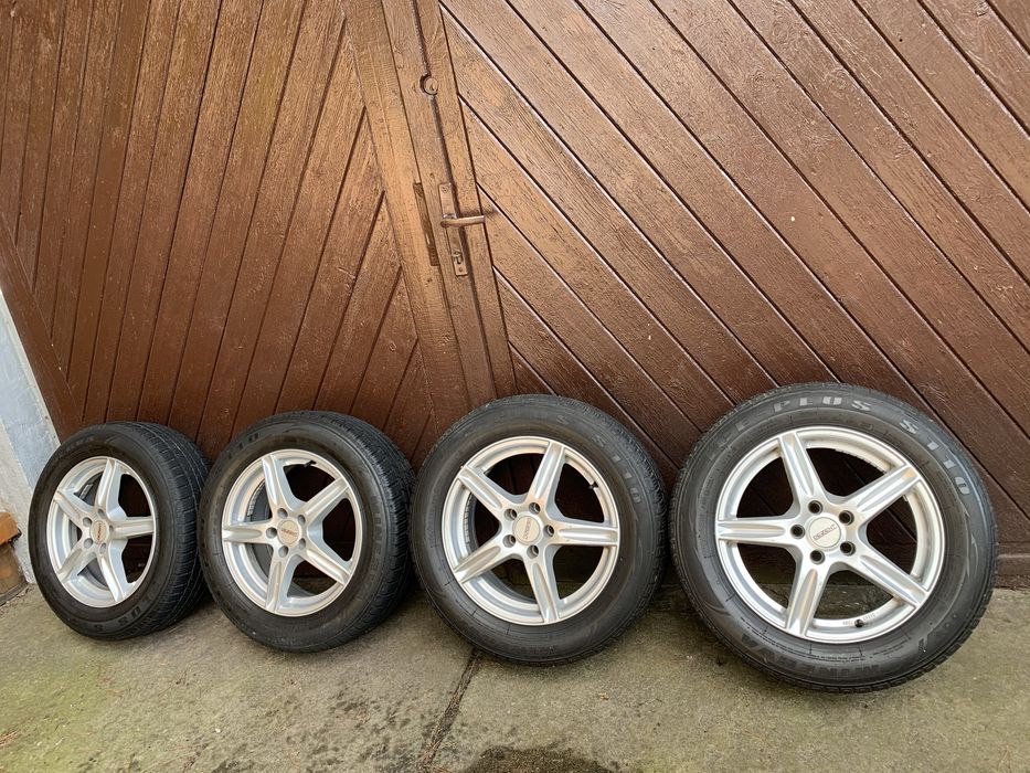 Felgi aluminiowe z oponami zimowymi 205x60x16