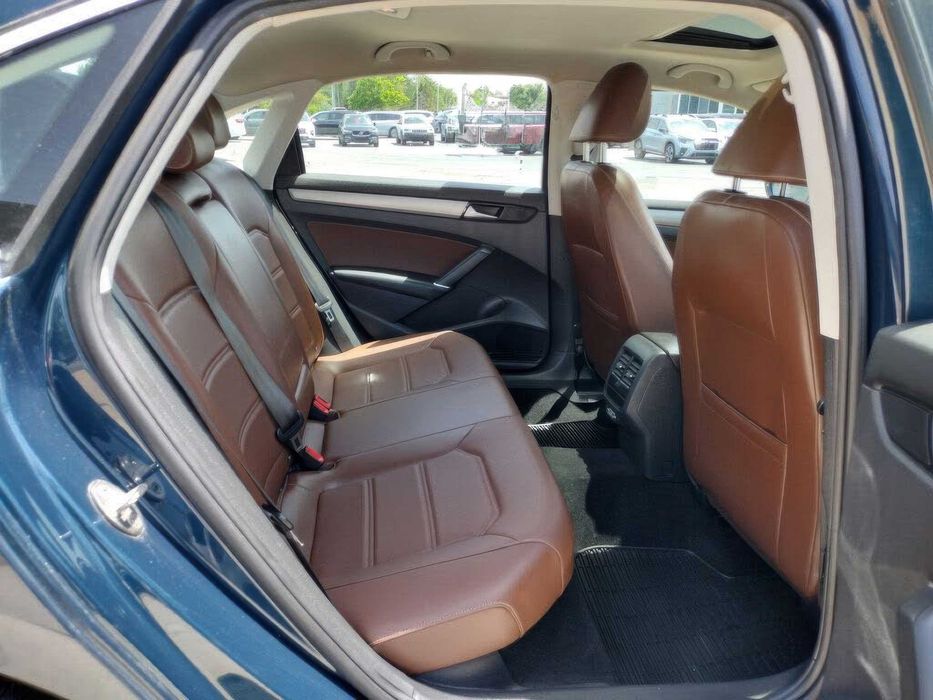 Volkswagen Passat      2022