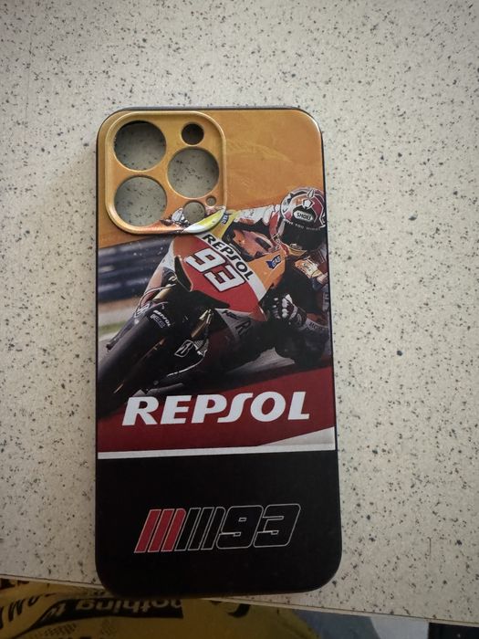 Чехлы Apple iPhone 15 Pro Max