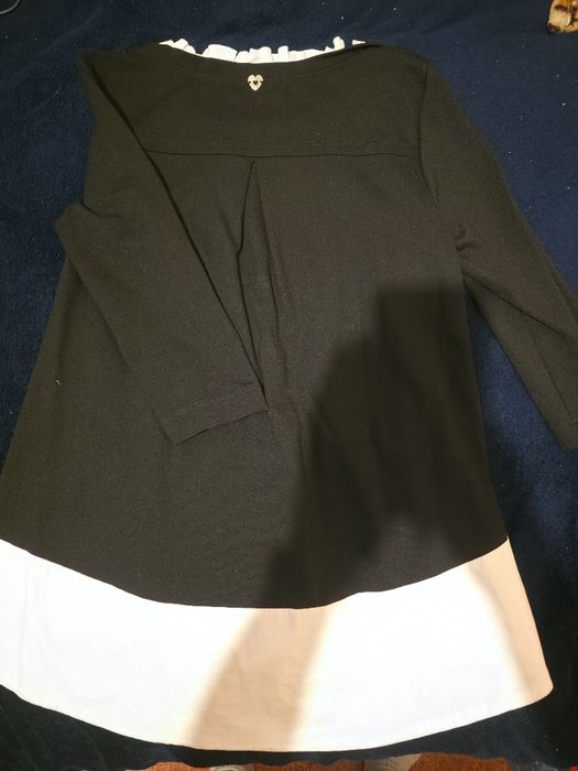 Оригінальна жіноча кофта TWINSET

SIMONA SARSIER: