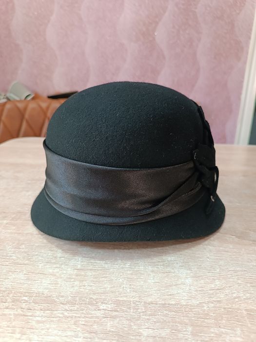 Фетровий капелюх