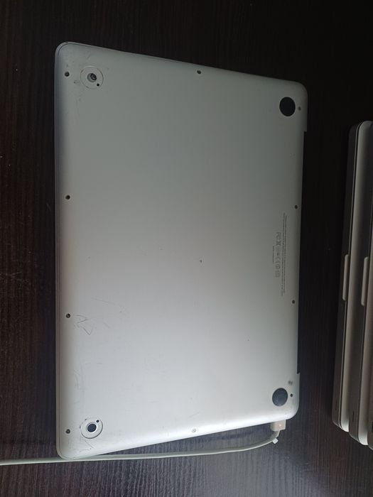 Продам MacBook pro