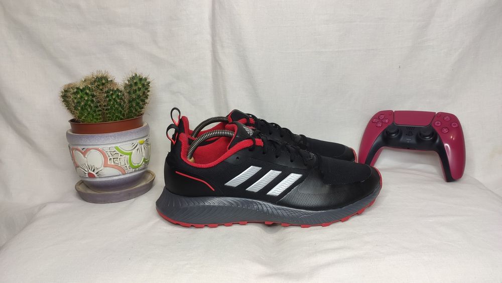Кросівки Adidas Runafalcon.Розмір 42.5
