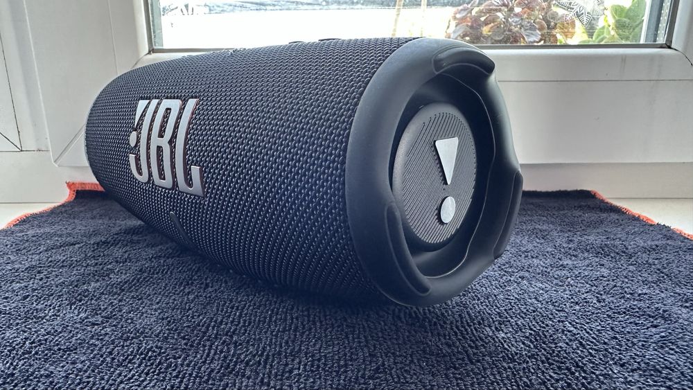 Портативна колонка JBL Charge 5 40W Black