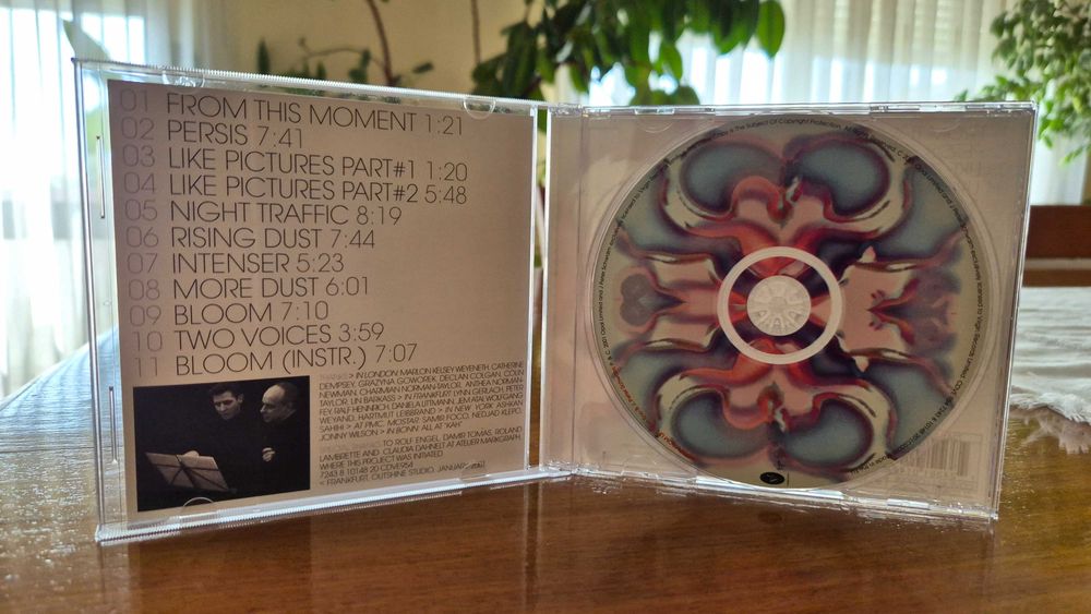 Vendo CD de música "Drawn From Life", do visionário BRIAN ENO (c/ PETER SCHWALM) !
