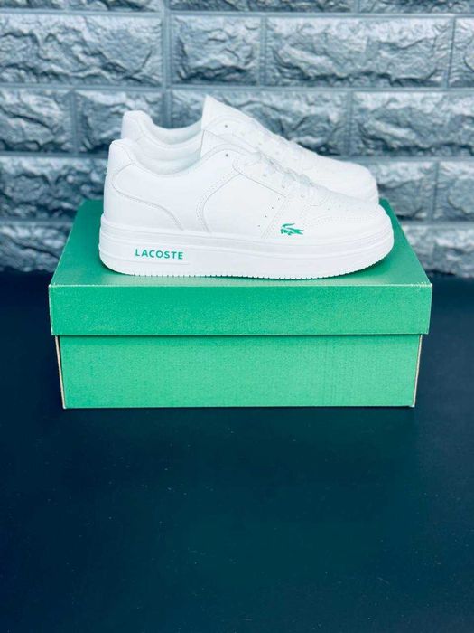 Белые женские кросовки Lacoste кожаные кеды лакоста удобные и стильные красовки белые женские Кожаные красовки Лакоста / кросовки Лакосте / білі кроси