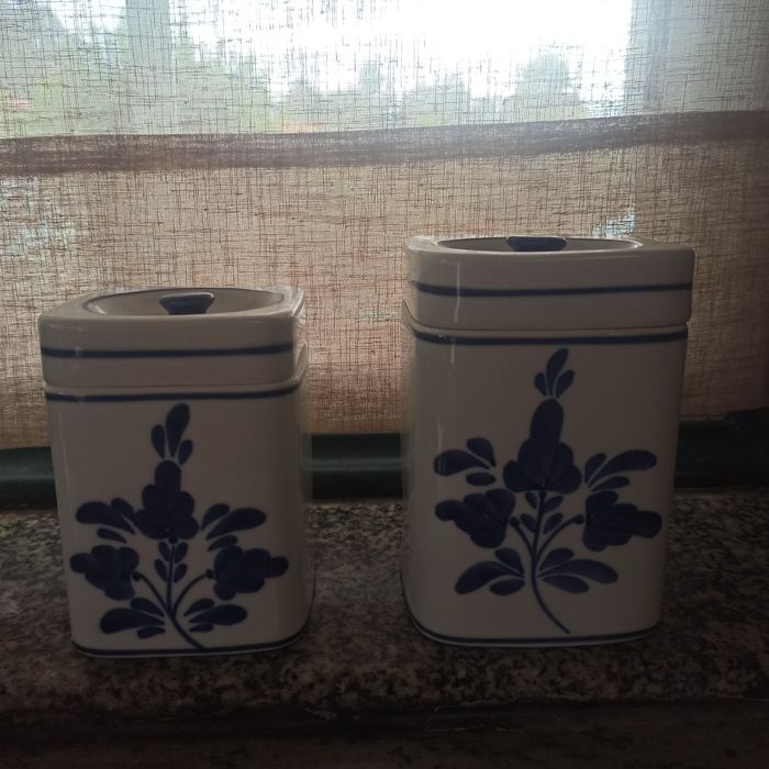 Potes com tampa - Louça de Viana