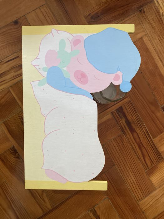 Candeeiro, cabide e bengaleiro