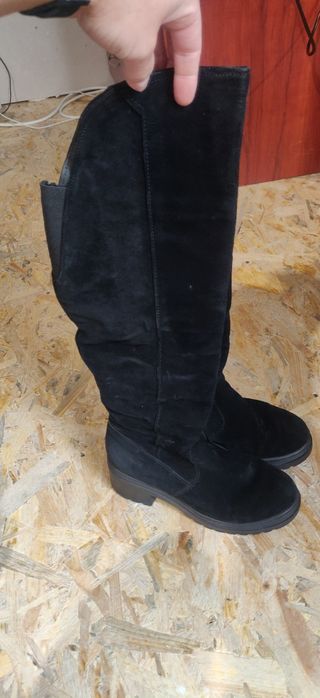 Зимові замшеві ботфорди