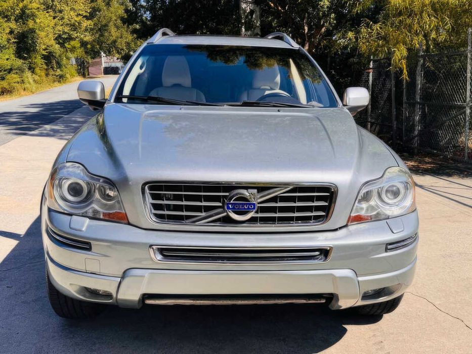 Volvo XC90      2014