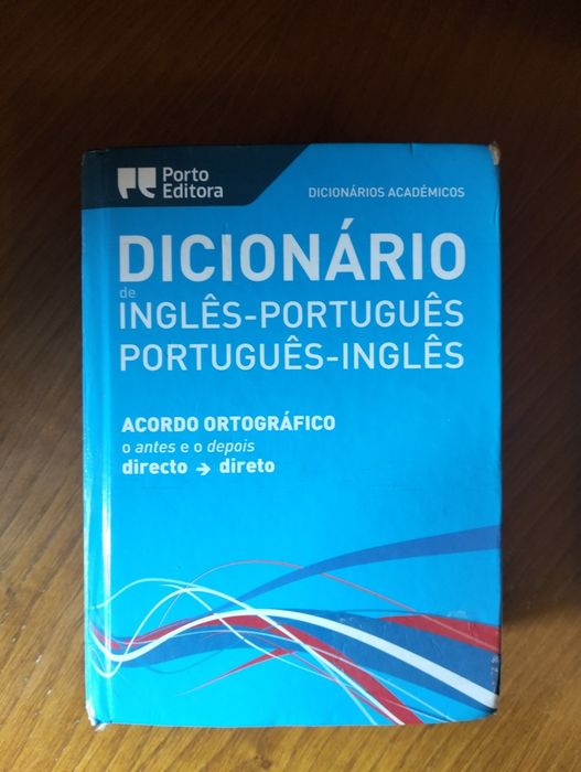 Dicionários Académicos