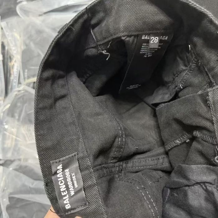 Balenciaga flared jeans / баленсіяга фларед джинси