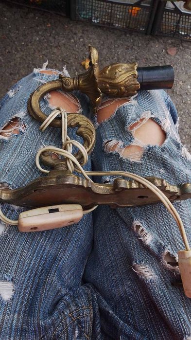 Продам бра настенный бронзовый