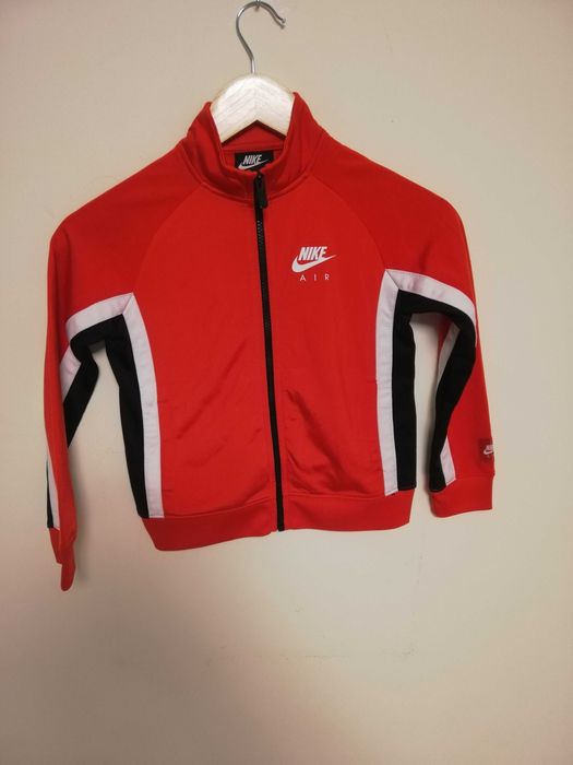 bluza Nike 110 116 na 5 6 lat czerwona bluza Nike Air 110 116