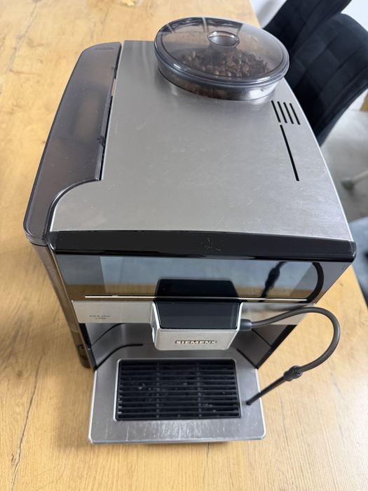 Ekspres Siemens EQ.6 plus s700