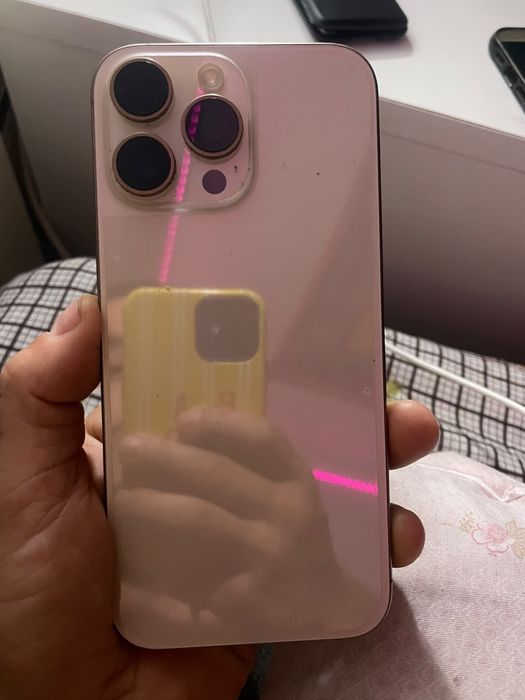 iPhone 16 Pro Max 256GB Desert Titanium – Como Novo (C/ Garantia)