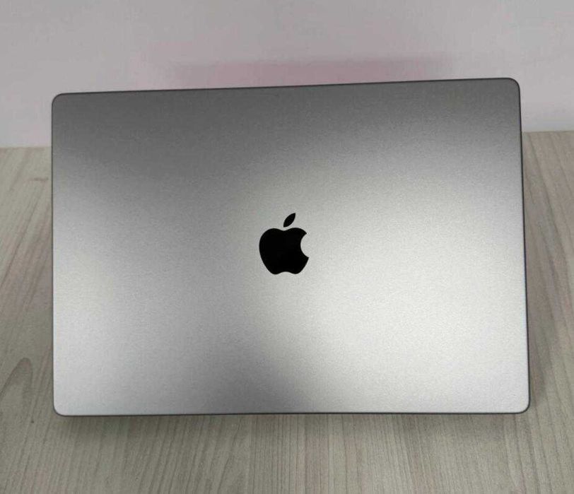 Macbook m1 pro 16” 16gb 512gb