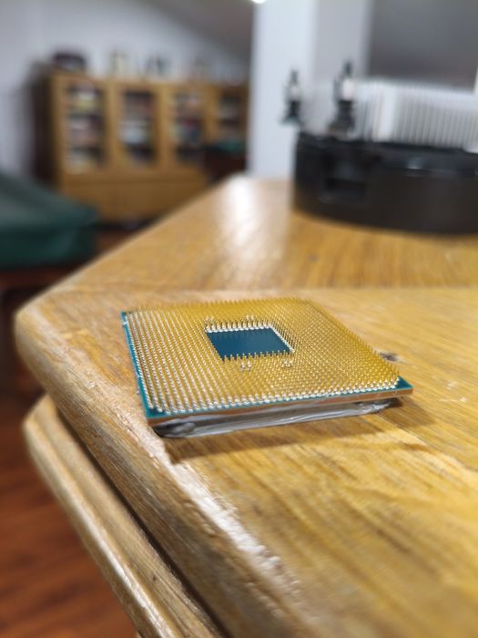 AMD Ryzen 5 3600 AM4 + Cooler de Fábrica - Como Novo