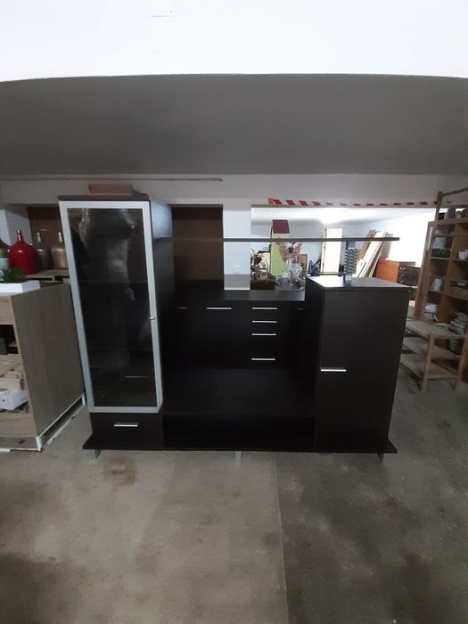 Movel de sala em madeira moderno