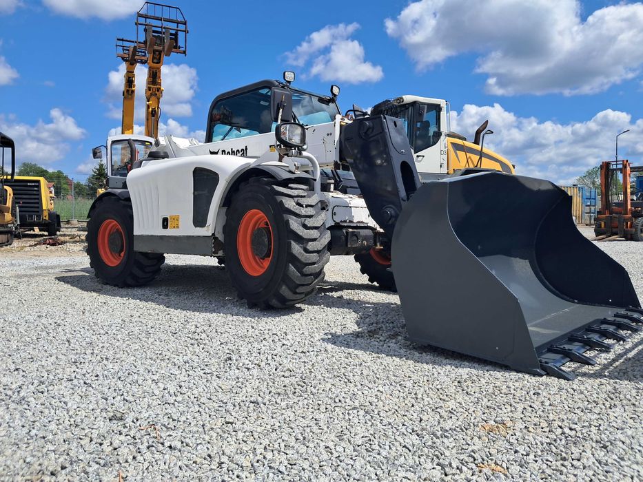 Ładowarka Teleskopowa BOBCAT T2250  / 14r! / Manitou 625 / Kramer / weidemann