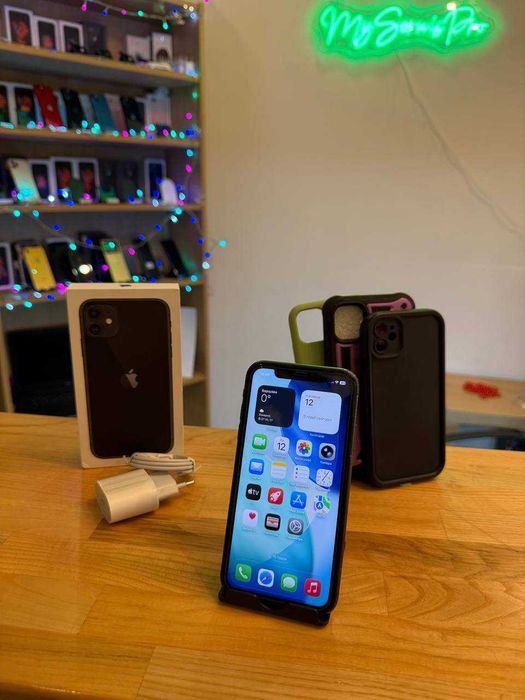 Apple iPhone 11 (64 GB) – BATERIA 100%! STAN DOBRY !