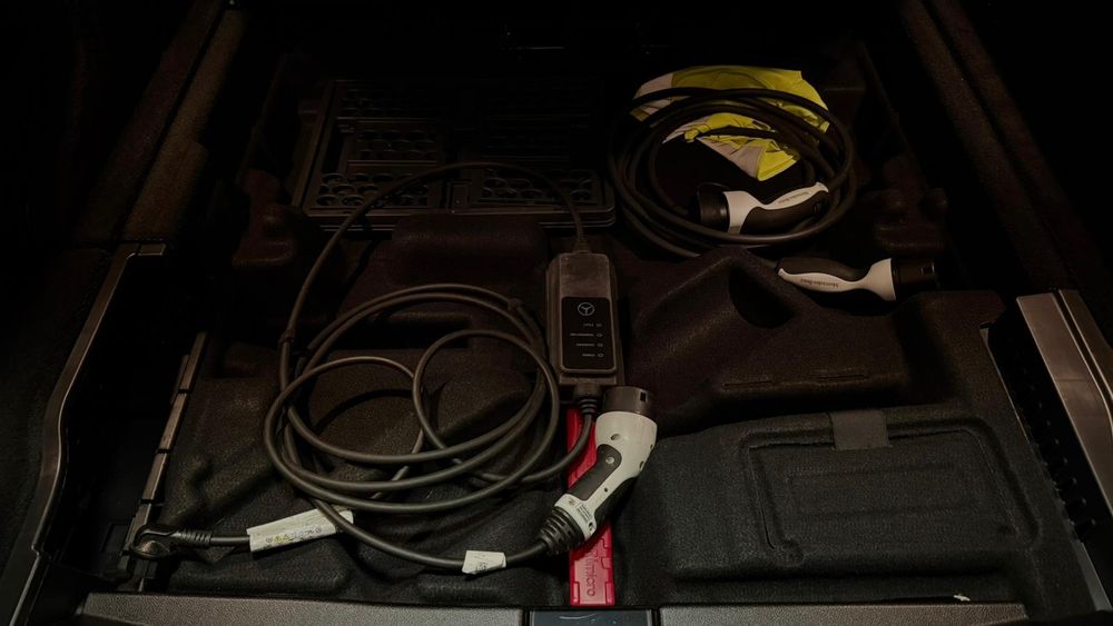 Excelente Mercedes EQC 400 4Matic