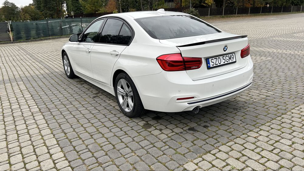 BMW seria 3 F30 2018r