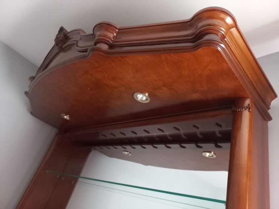 Bar de sala em cerejeira em muito bom estado