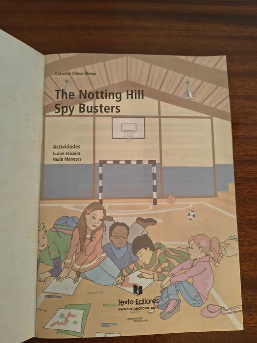 The Nothing Hill Spy Busters, mini livro de atividades inglês, compreensão escrita