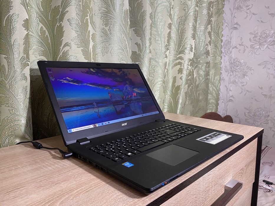 Великий шикарний ноутбук Acer Aspire 17 | 4 ядра | 17 екран: 3 700 грн ...