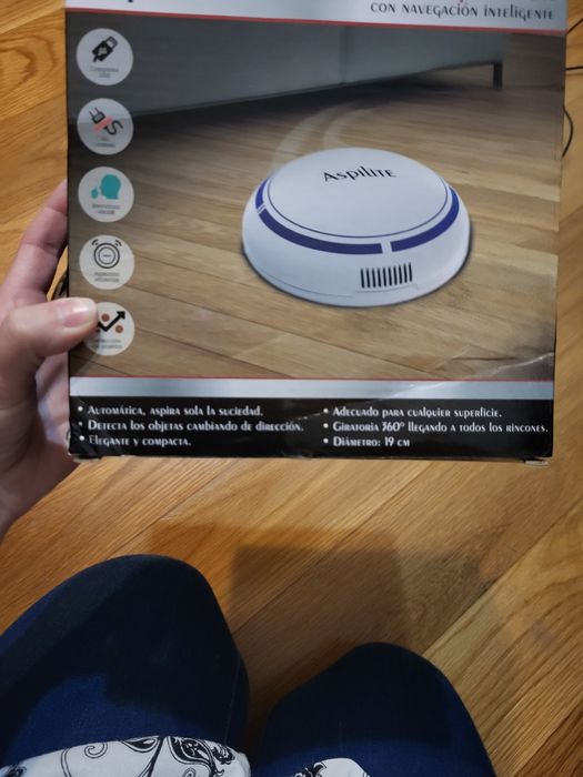 Mini aspirador para pequenos espaços