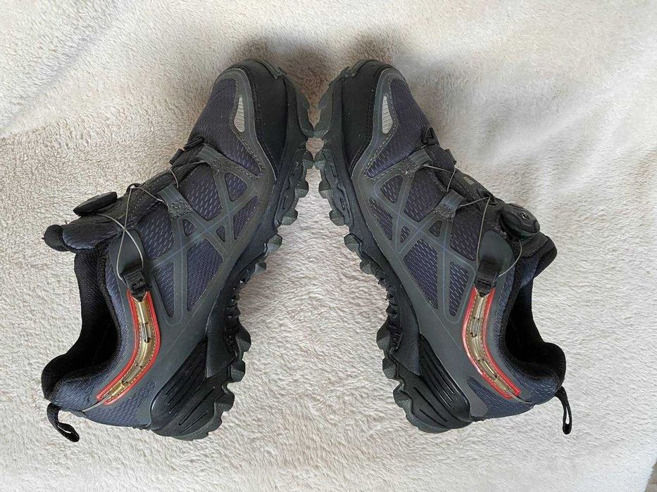 демісезонні трекінгові кросівки Viking+ Boa розм 40. унісекс