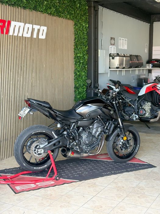 Yamaha MT-07 Akrapovic 55Kw