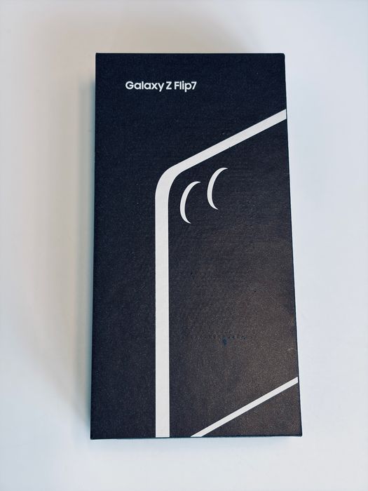 Samsung Galaxy Z Flip 7 ! 5G ! 12 GB ! 256 GB ! Gwarancja ! Tanio !