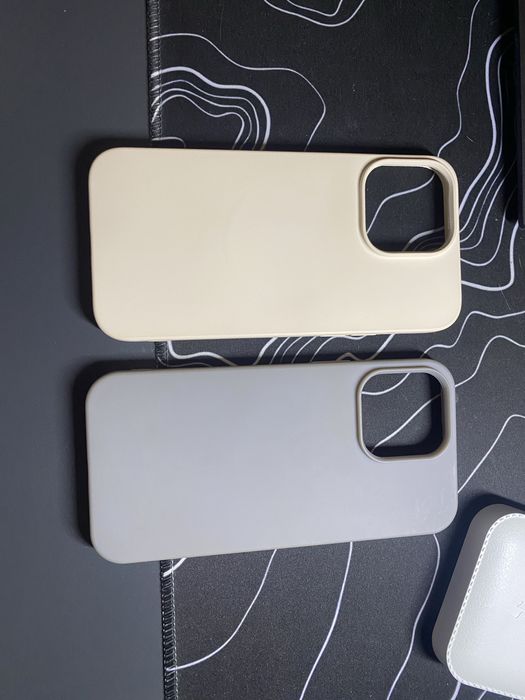 чохол на iPhone 14 pro max (див. друге фото)