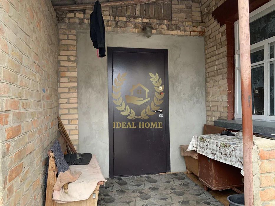 Продаж просторого цегляного будинку 4 кімн., 94 м², с.Кодаки