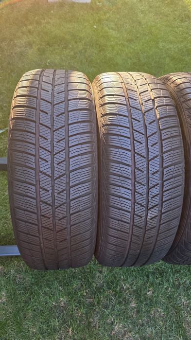 Opony zimowe 215/60 R16 2022 r. Barum Polaris 5 Świdnik montaż