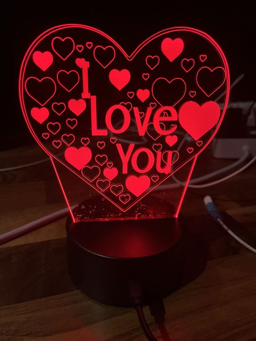Лампа Love на подарунок